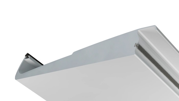 Coupe d’une lame orientable et de la gouttière monobloc